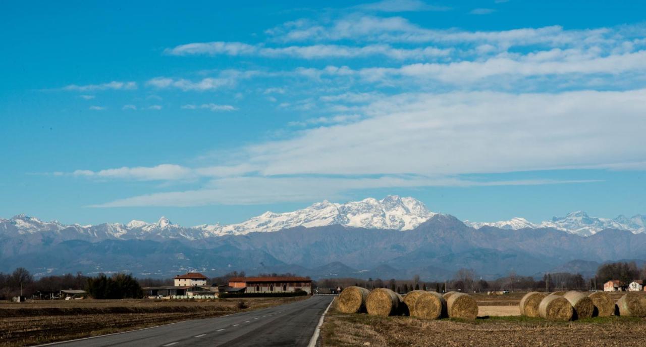 Appartamenti Matteotti 54 Biandrate Esterno foto